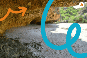 Paket Wisata Pantai Wohkudu Menjelajahi Goa di Sekitar Pantai​