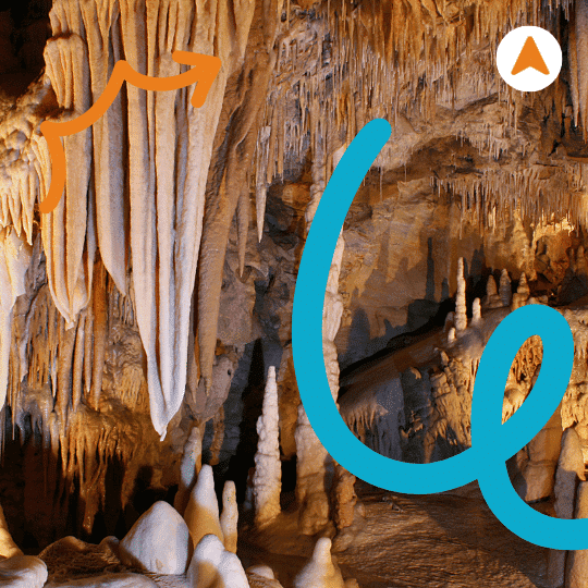 Fenomena Stalaktit dan Stalagmit yang Memukau​